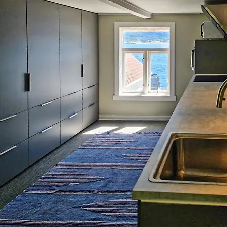 Amazing In With House Sea View *