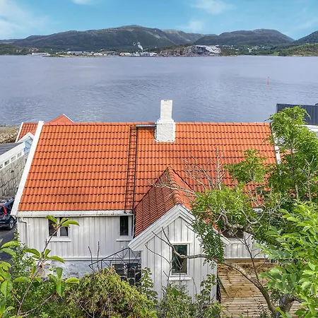 Amazing In With House Sea View Feriehus *