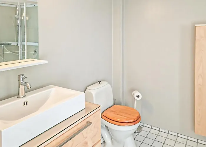 Cozy In With Wifi Holiday home